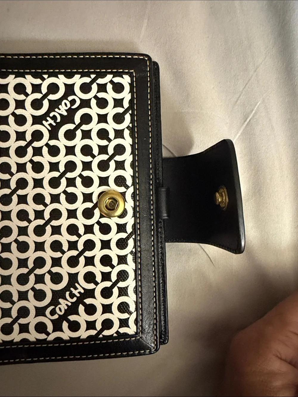 Coach Penelope Op Art Agenda or check book/ passport holder